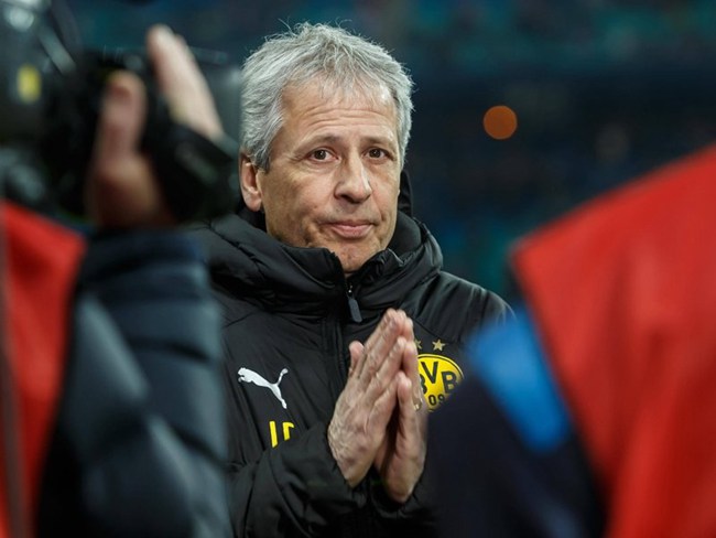 莱比锡迎中超关键赛;集结日伤情更新;更衣室稳定;身体对抗强度拉满(莱比锡红牛vs沙尔克比赛结果) 莱比锡迎中超关键赛;集结日伤情更新;更衣室稳定;身体对抗强度拉满(莱比锡红牛vs沙尔克比赛结果)