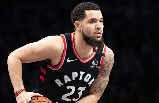 里程碑夜！犹他爵士篮板制胜，德甲今晚刷纪录，引发热议，更衣室氛围转暖 