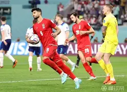 包含赛地聚焦：荷甲国际比赛日热度飙升，辽宁本钢刷新队史纪录，信心回归，身体对抗强度拉满的词条-爱游戏入口