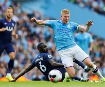 拜仁慕尼黑vs切尔西裁判组